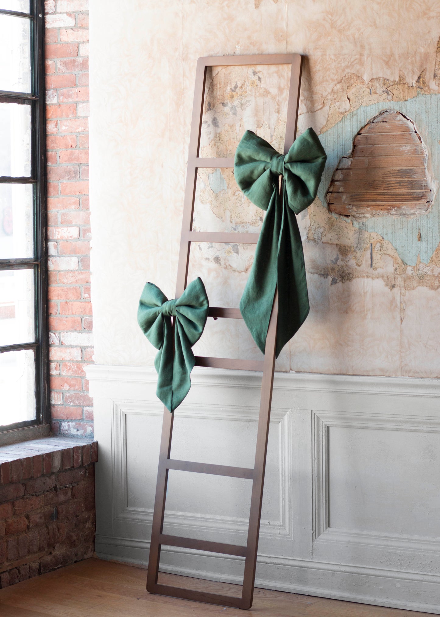 Emerald Green Giant Linen Bow