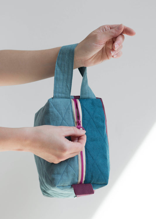 Blue Wine | Linen Quilted Pouch