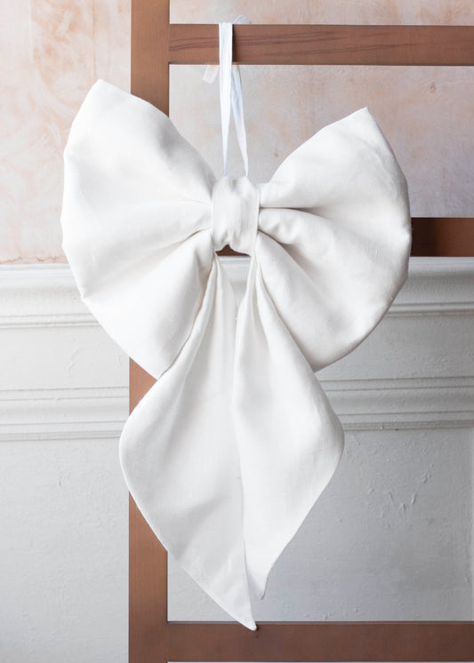 White Giant Linen Bow