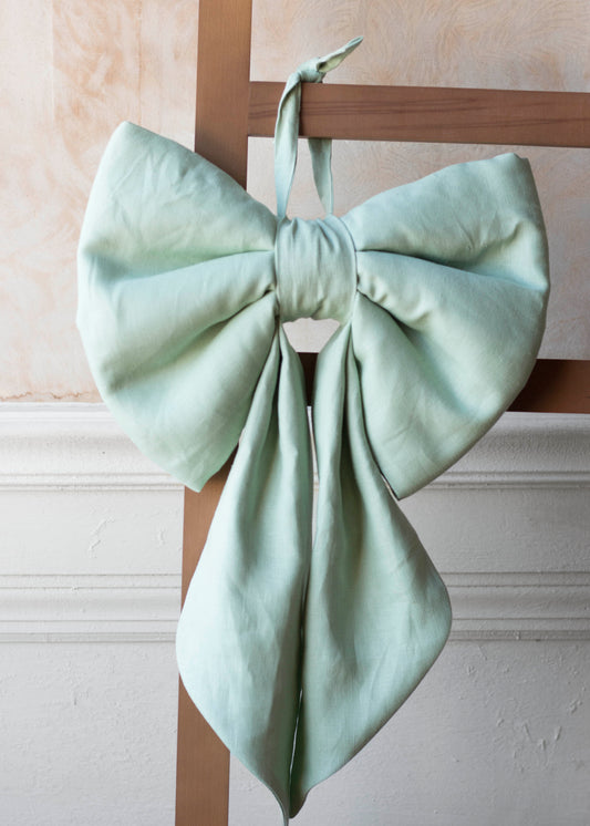 Pistachio Green Giant Linen Bow