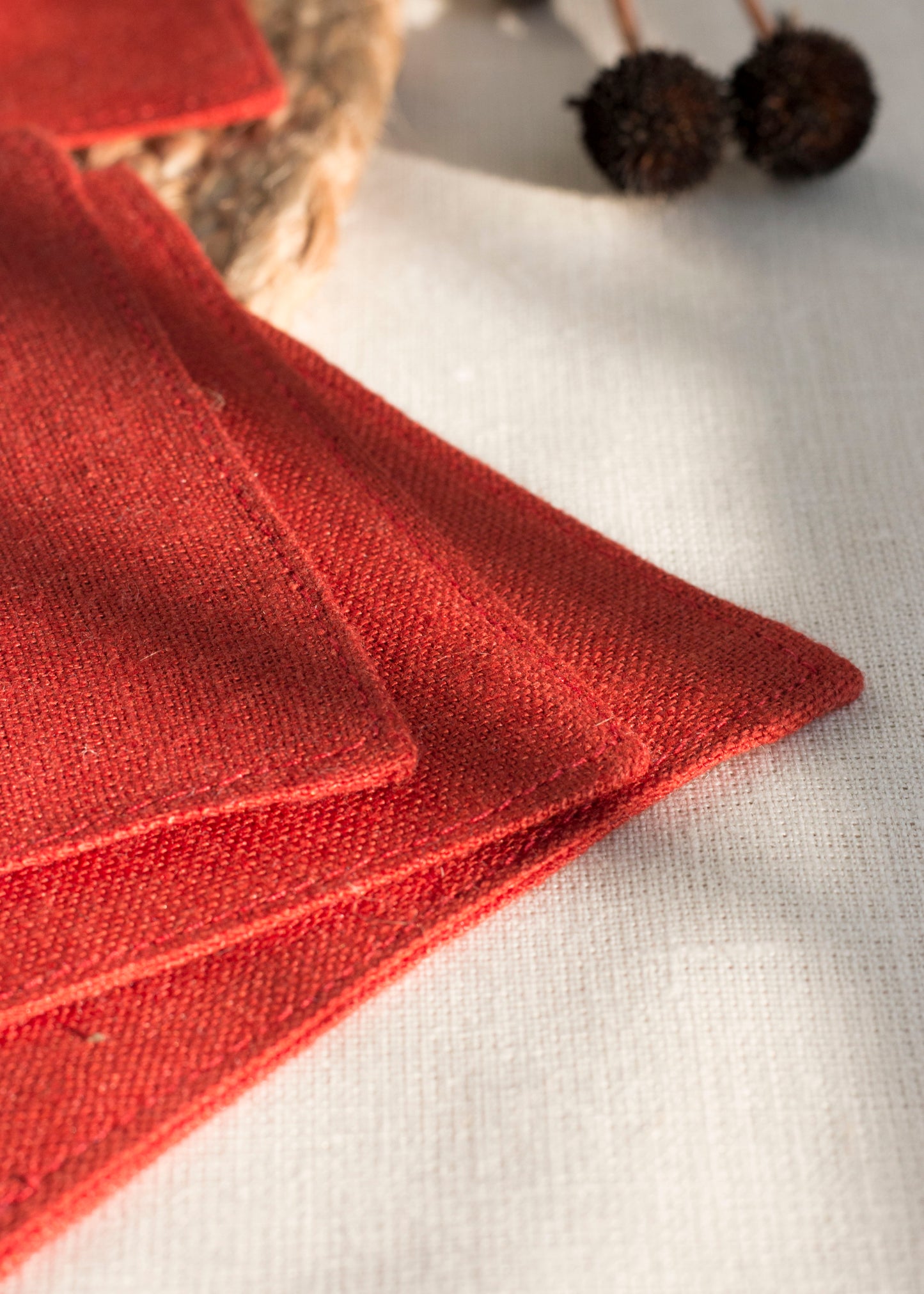 Linen Coasters Set of 4 Barn Red