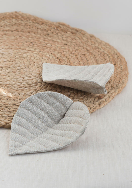 Natural Linen Leaf coaster set